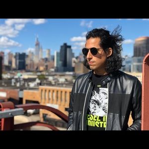 Meet your Posher, Esteban